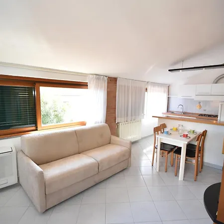 Apartment Villetta Solana - S. Ilario Con Giardino Privato Pila (Livorno)