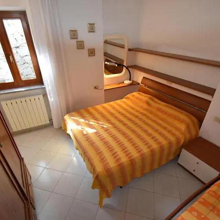 Villetta Solana - S. Ilario Con Giardino Privato *