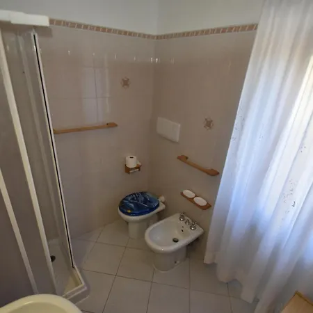 Villetta Solana - S. Ilario Con Giardino Privato *