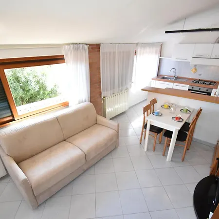 Villetta Solana - S. Ilario Con Giardino Privato * Pila (Livorno)