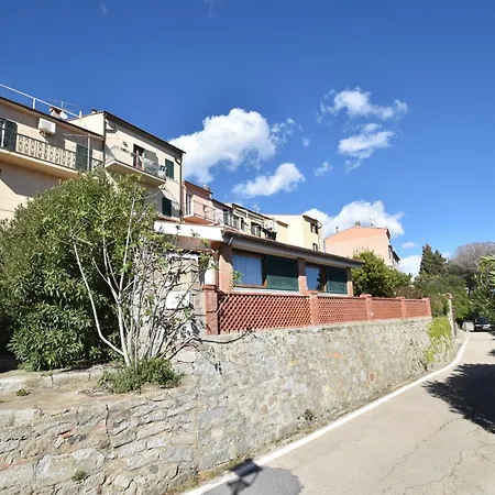 Villetta Solana - S. Ilario Con Giardino Privato * Pila (Livorno)